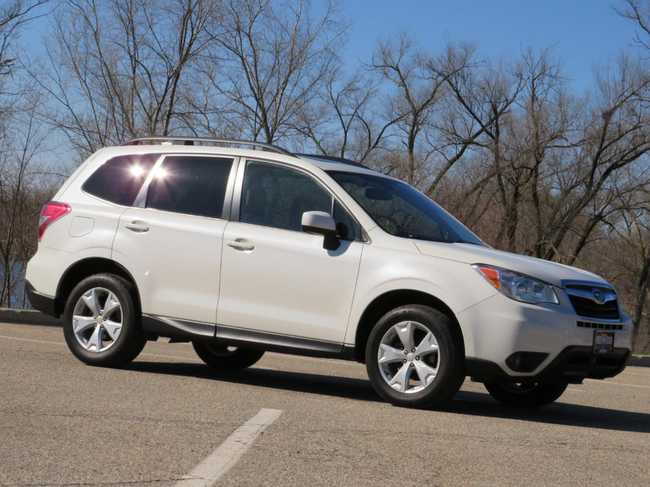 Subaru Forester 2.5i Premium PZEV CVT 2016