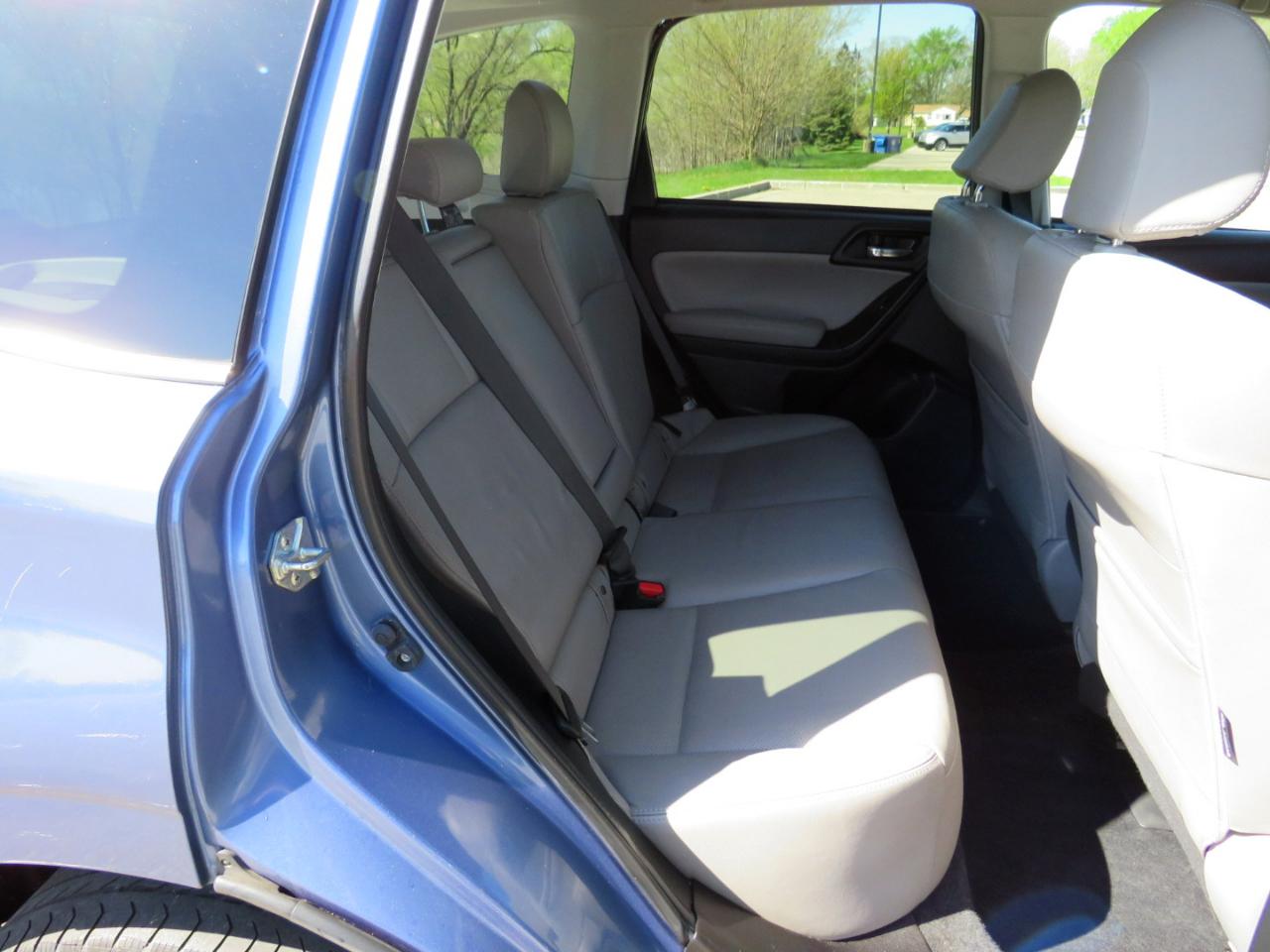 Subaru Forester 2.5i Limited 2015