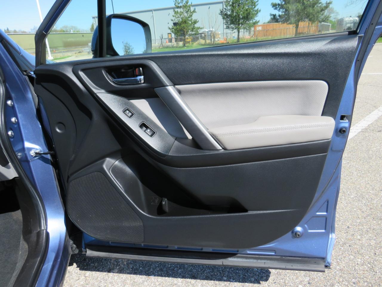 Subaru Forester 2.5i Limited 2015