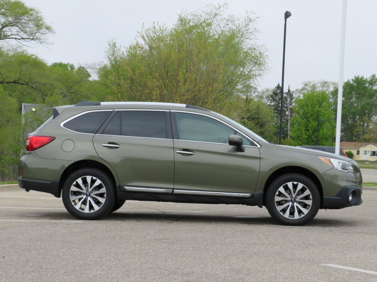 Subaru Outback 3.6R Touring 2017