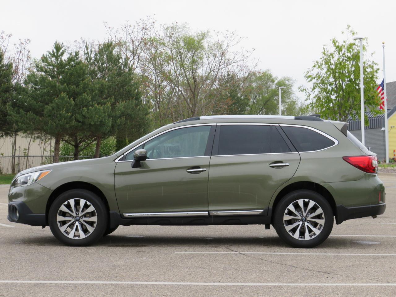 Subaru Outback 3.6R Touring 2017