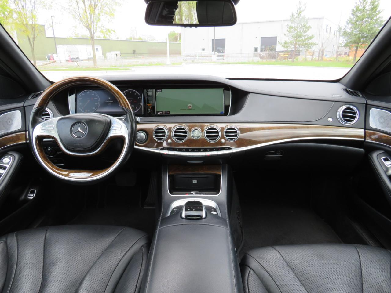 Mercedes-Benz S-Class S550 4MATIC 2015