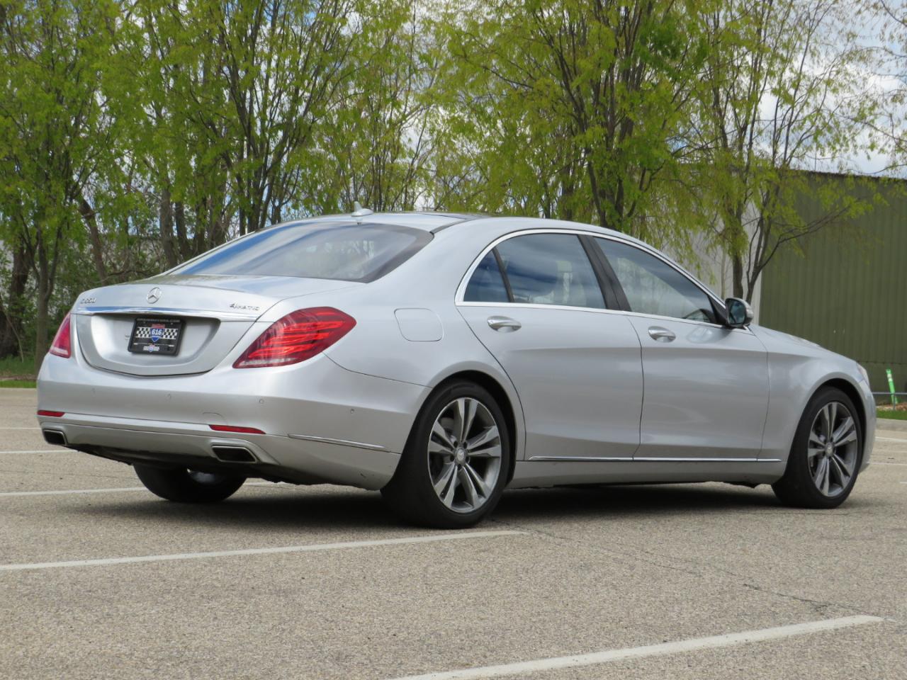 Mercedes-Benz S-Class S550 4MATIC 2015