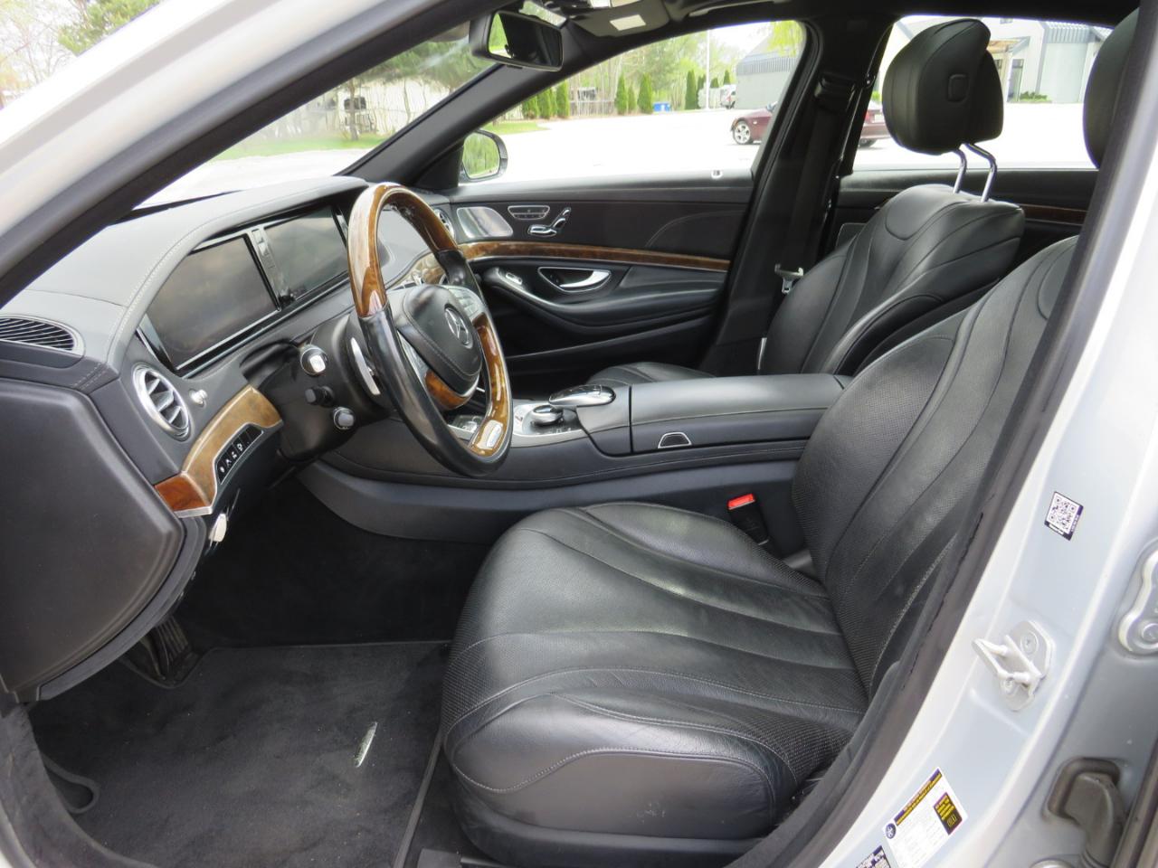 Mercedes-Benz S-Class S550 4MATIC 2015