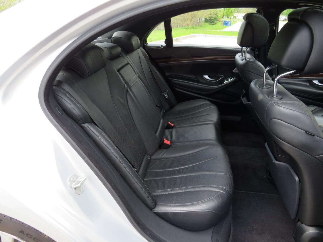 Mercedes-Benz S-Class S550 4MATIC 2015
