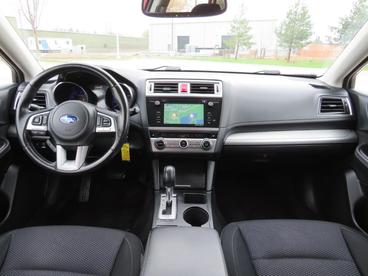 Subaru Outback 2.5i Premium 2015