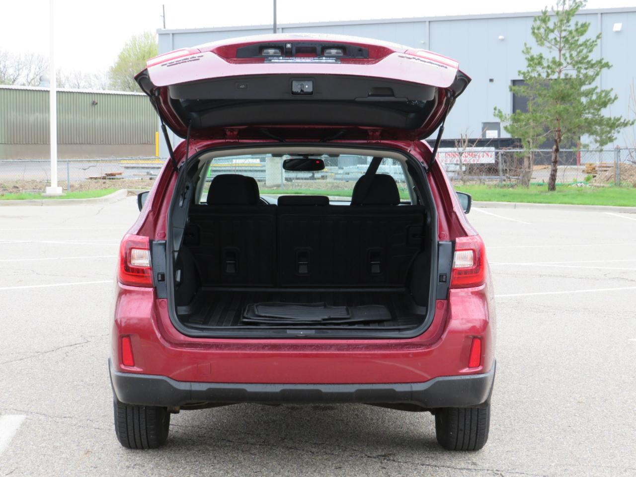 Subaru Outback 2.5i Premium 2015