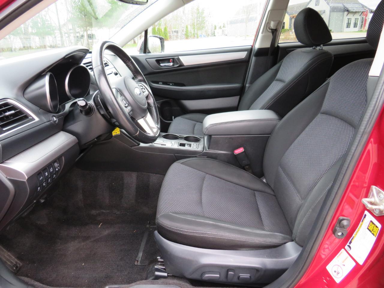 Subaru Outback 2.5i Premium 2015