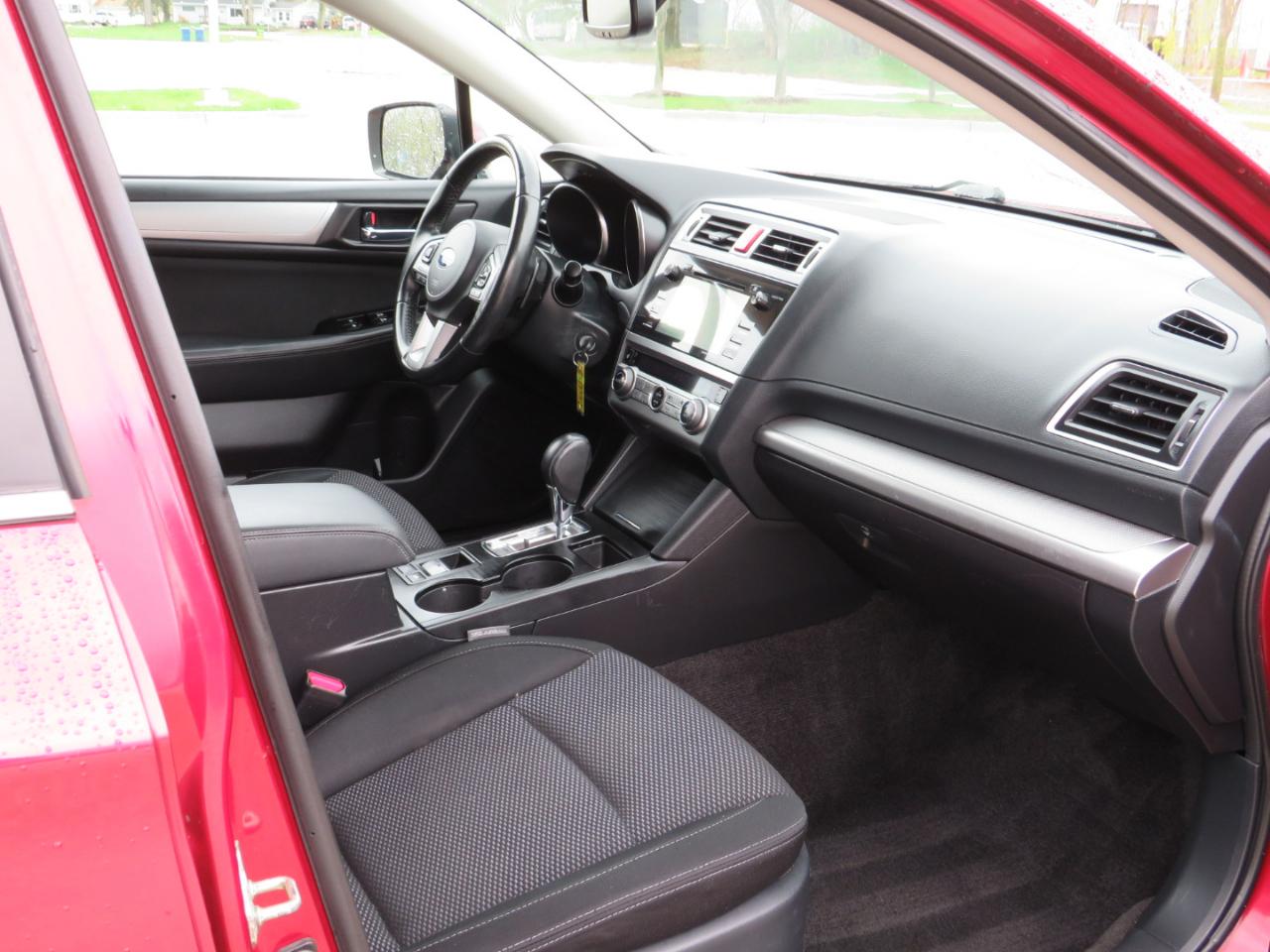 Subaru Outback 2.5i Premium 2015