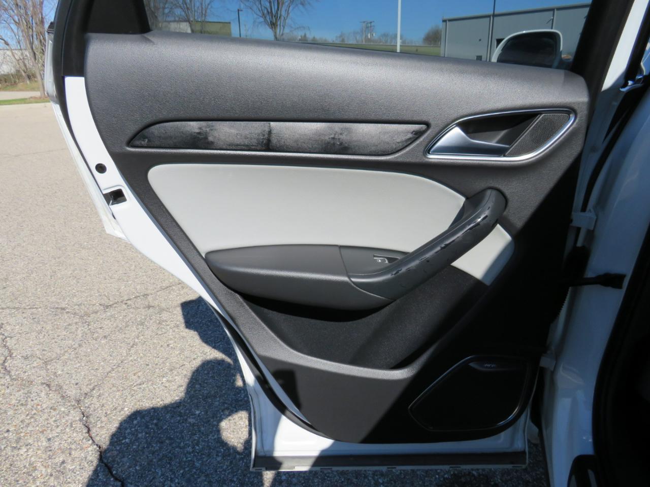 Audi Q3 Prestige quattro 2015