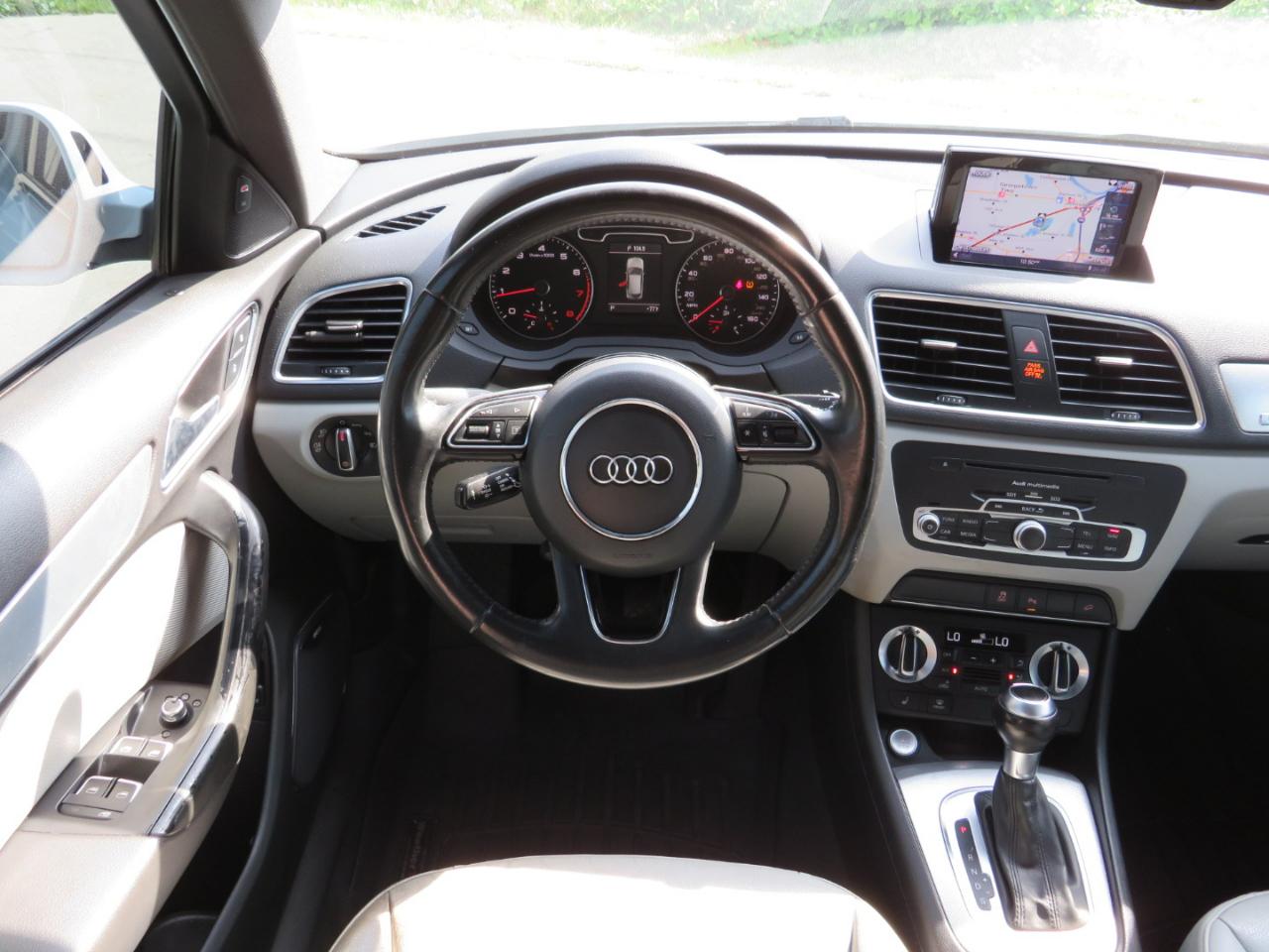 Audi Q3 Prestige quattro 2015