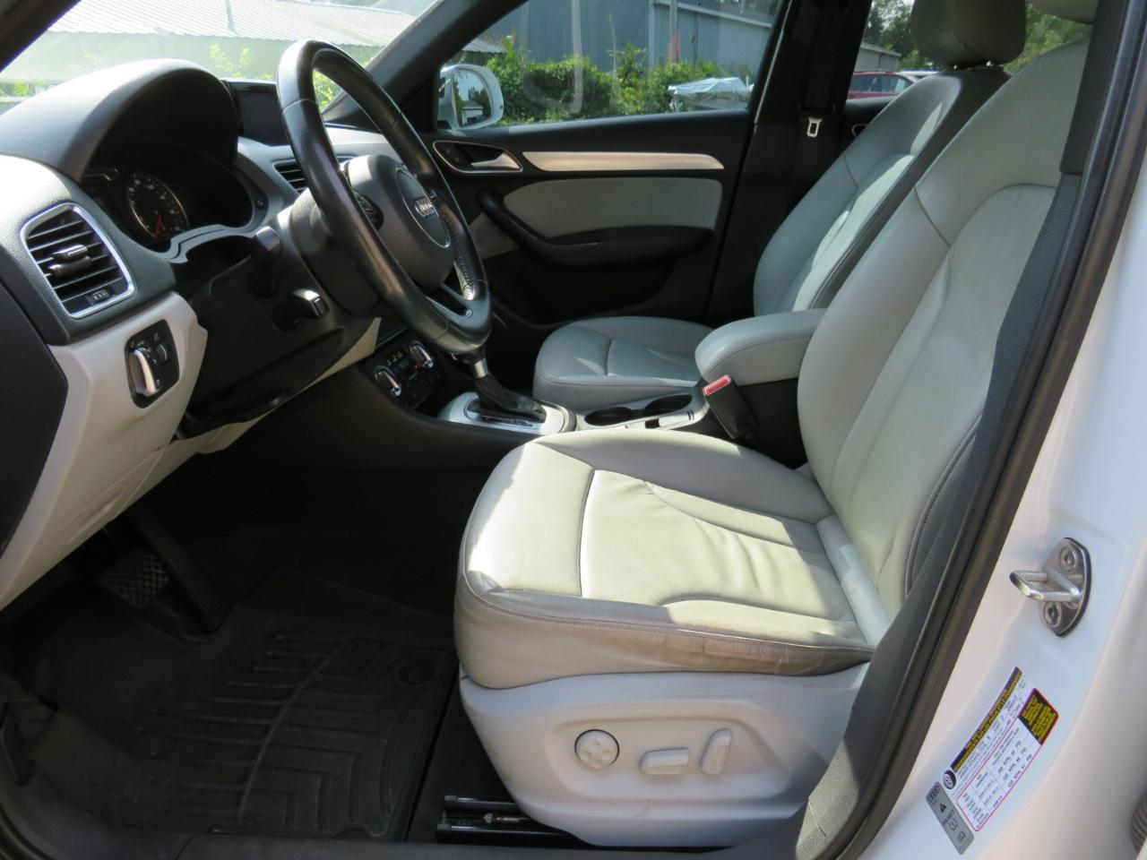 Audi Q3 Prestige quattro 2015