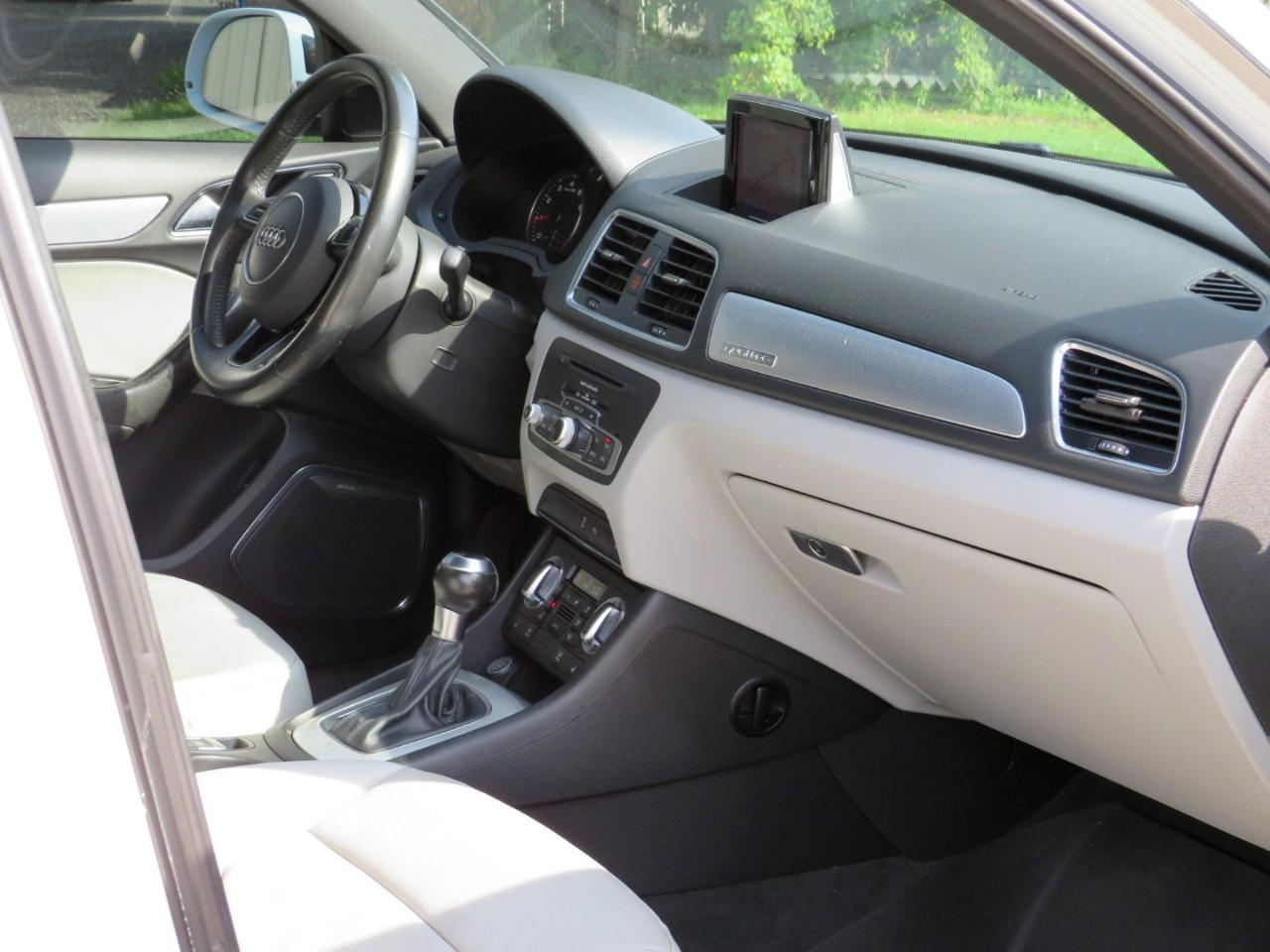 Audi Q3 Prestige quattro 2015