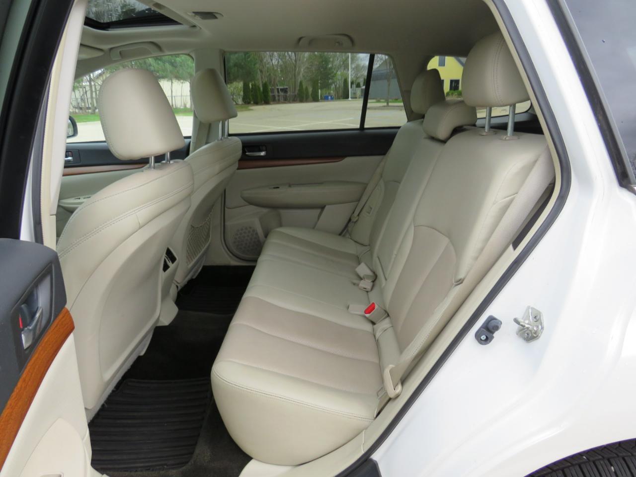 Subaru Outback 3.6R Limited 2014