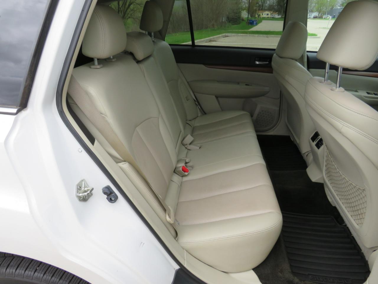 Subaru Outback 3.6R Limited 2014