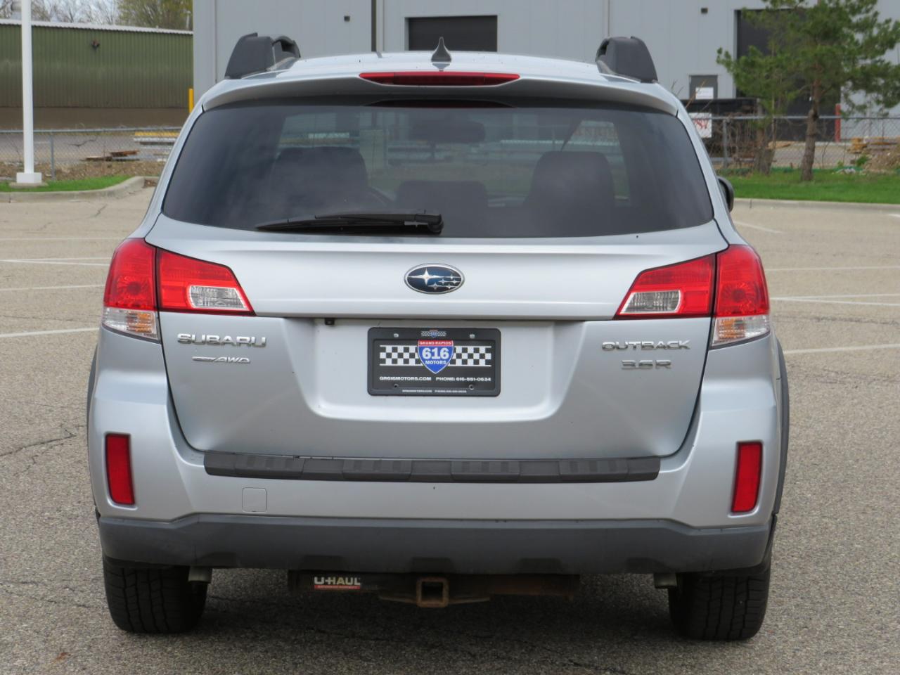 Subaru Outback 3.6R Limited 2012