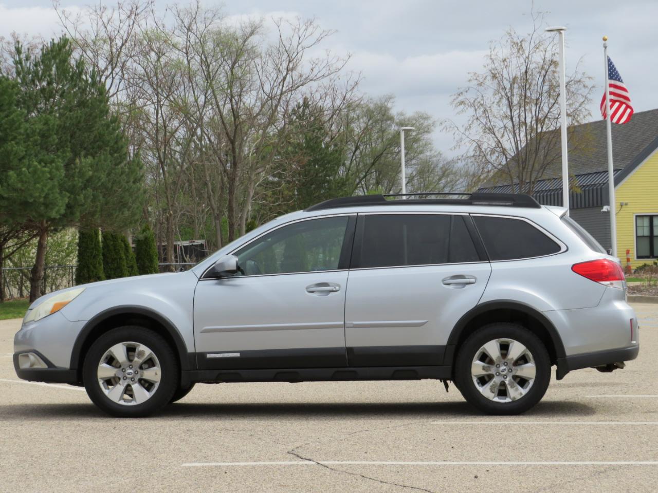 Subaru Outback 3.6R Limited 2012