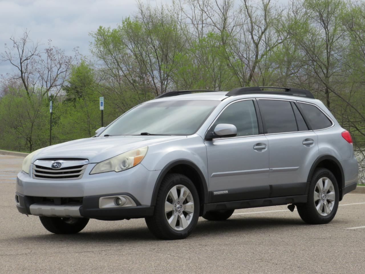 Subaru Outback 3.6R Limited 2012