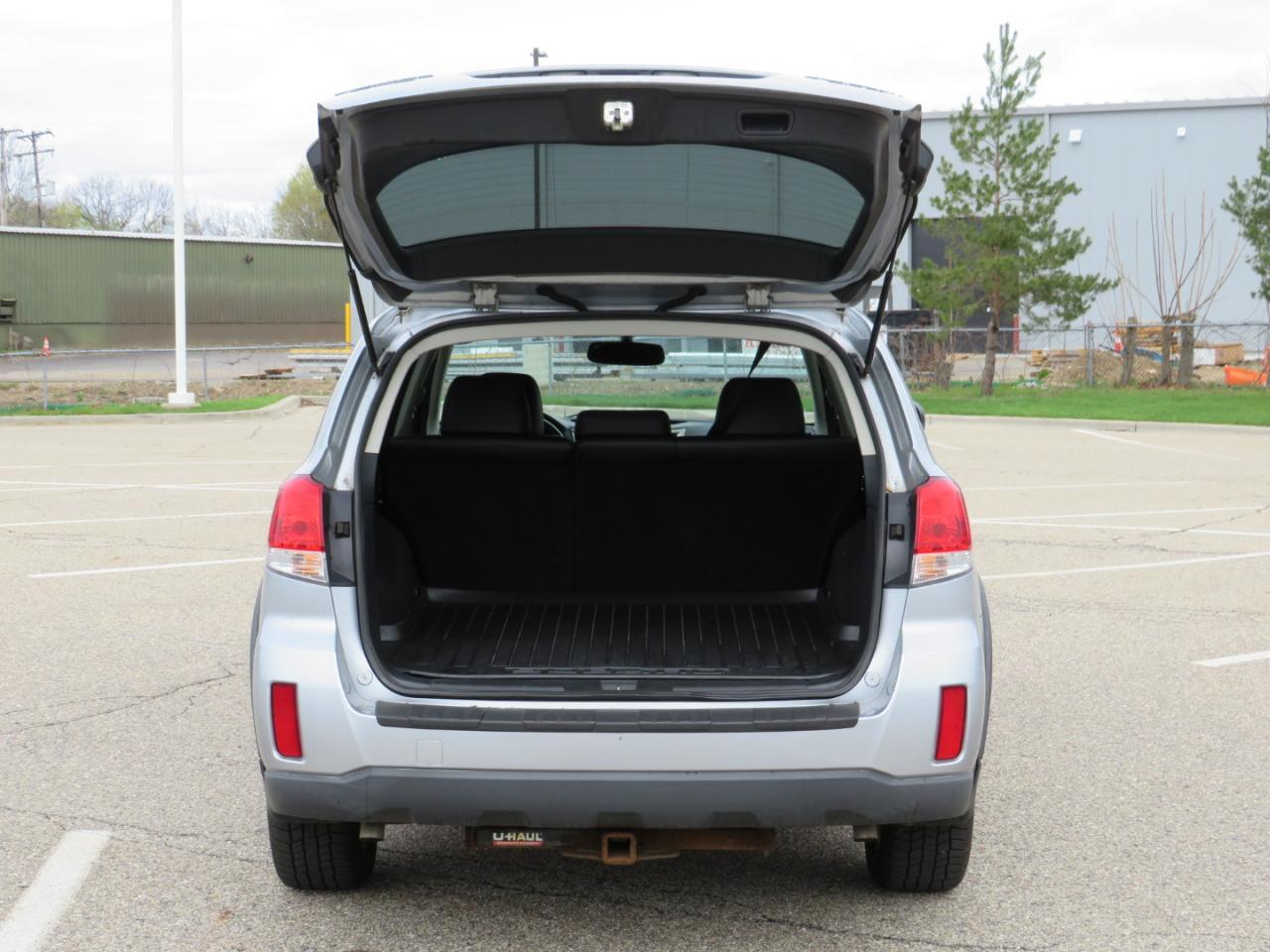 Subaru Outback 3.6R Limited 2012