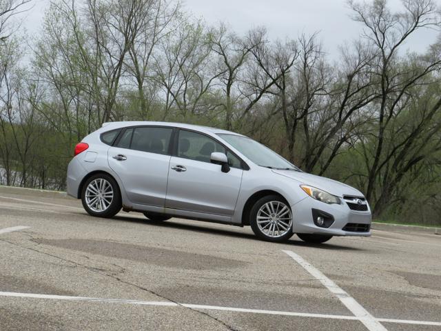 Silver 2012 Subaru Impreza 2.0i Premium Hatchback Hatchback All-Wheel Drive Automatic