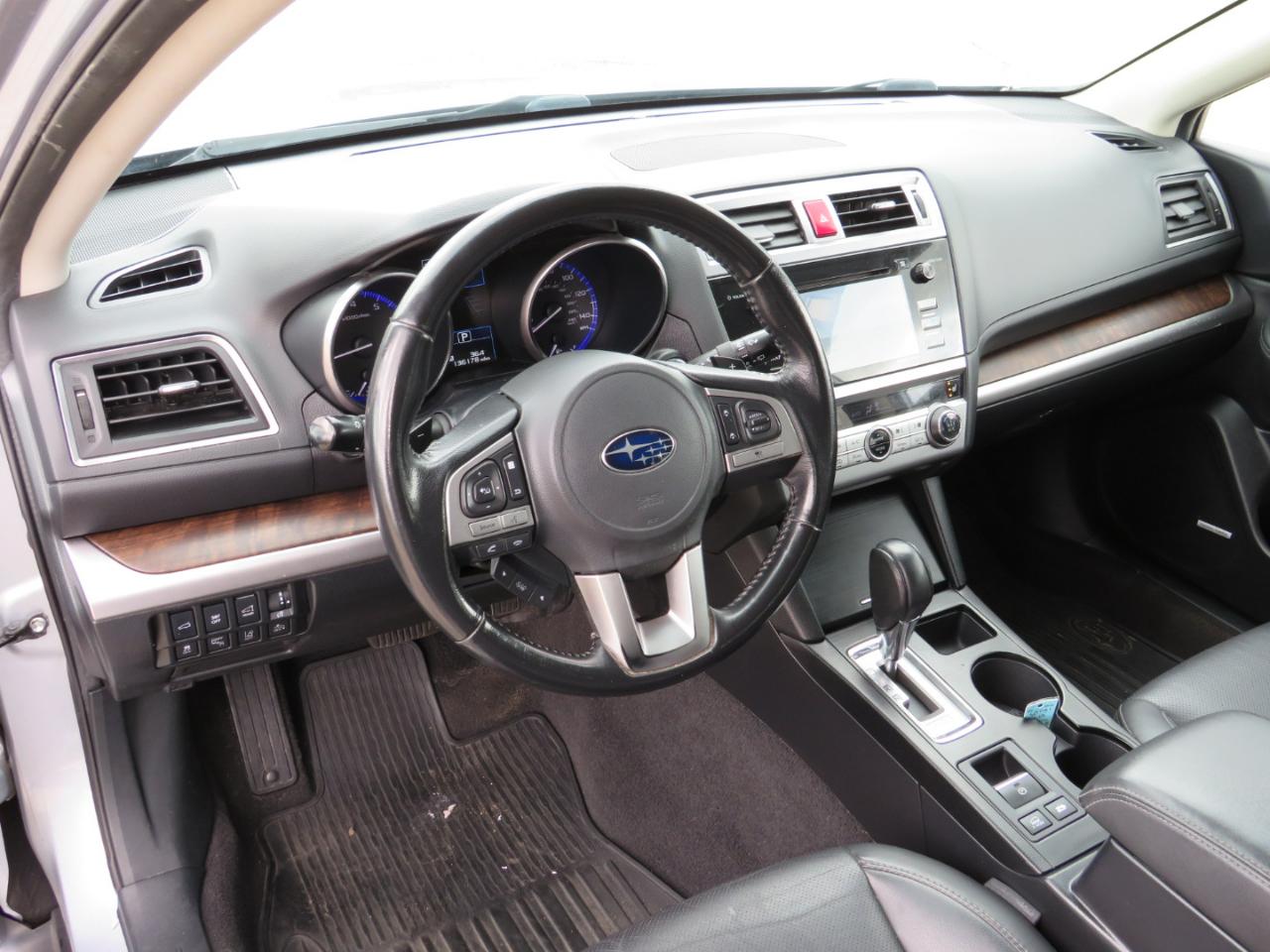 Subaru Outback 2.5i Limited 2015