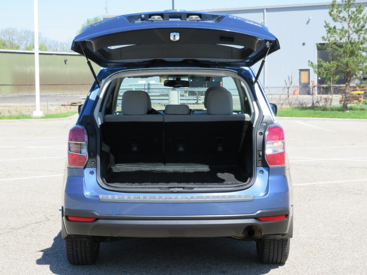 Subaru Forester 2.5i Premium PZEV CVT 2016