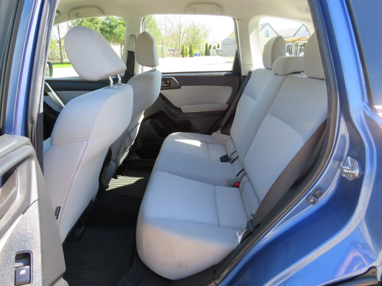 Subaru Forester 2.5i Premium PZEV CVT 2016