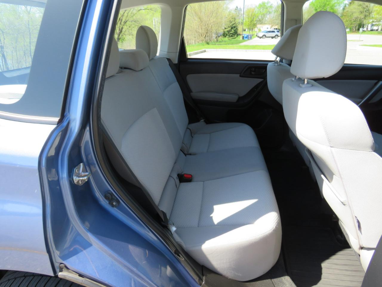 Subaru Forester 2.5i Premium PZEV CVT 2016