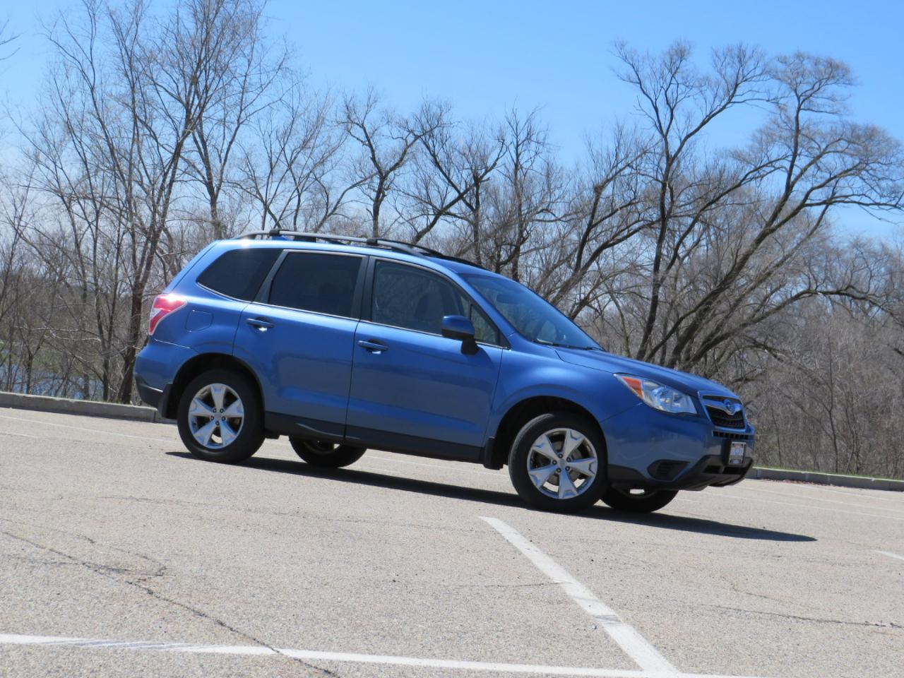 Subaru Forester 2.5i Premium PZEV CVT 2016