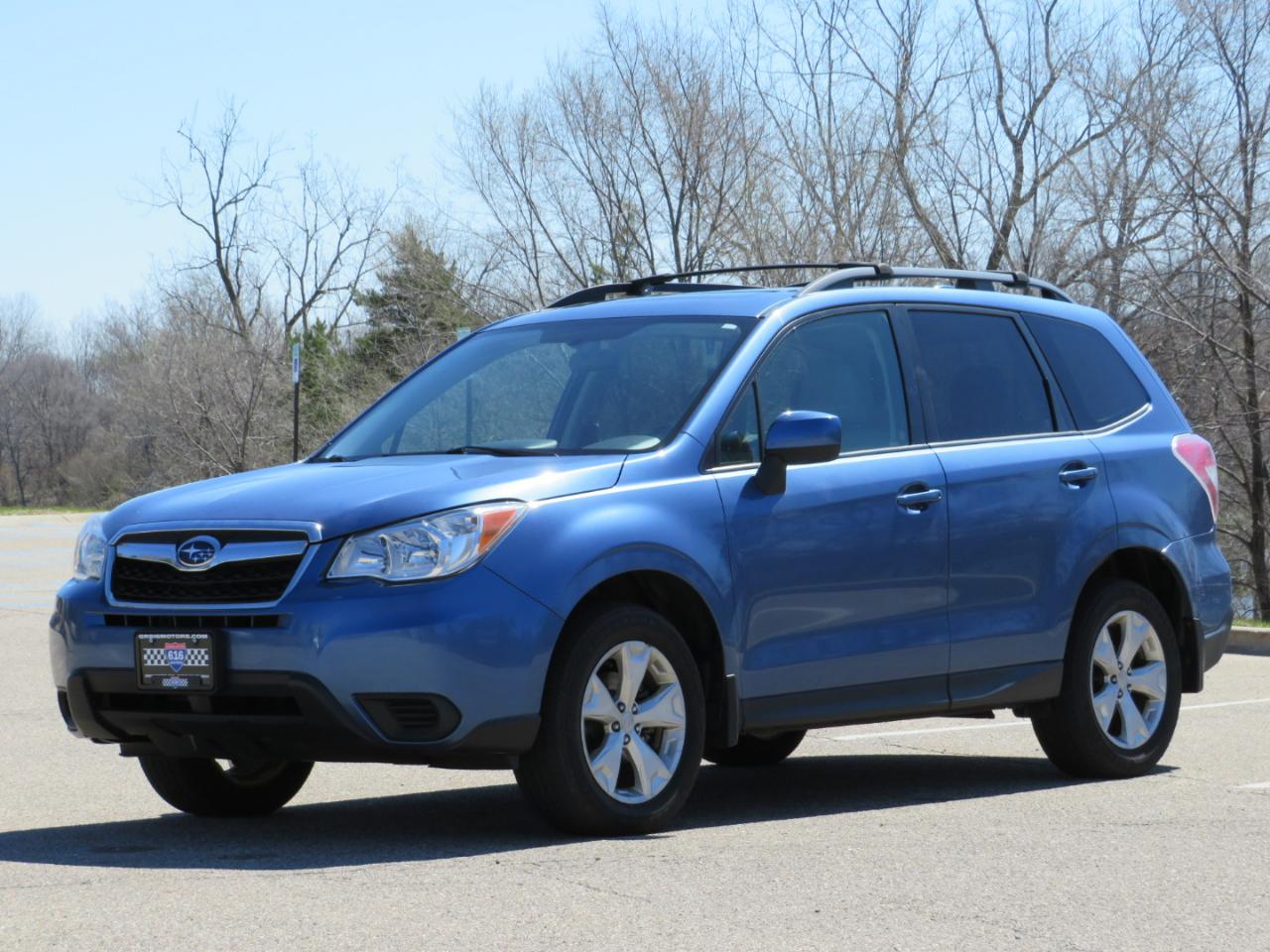 Subaru Forester 2.5i Premium PZEV CVT 2016