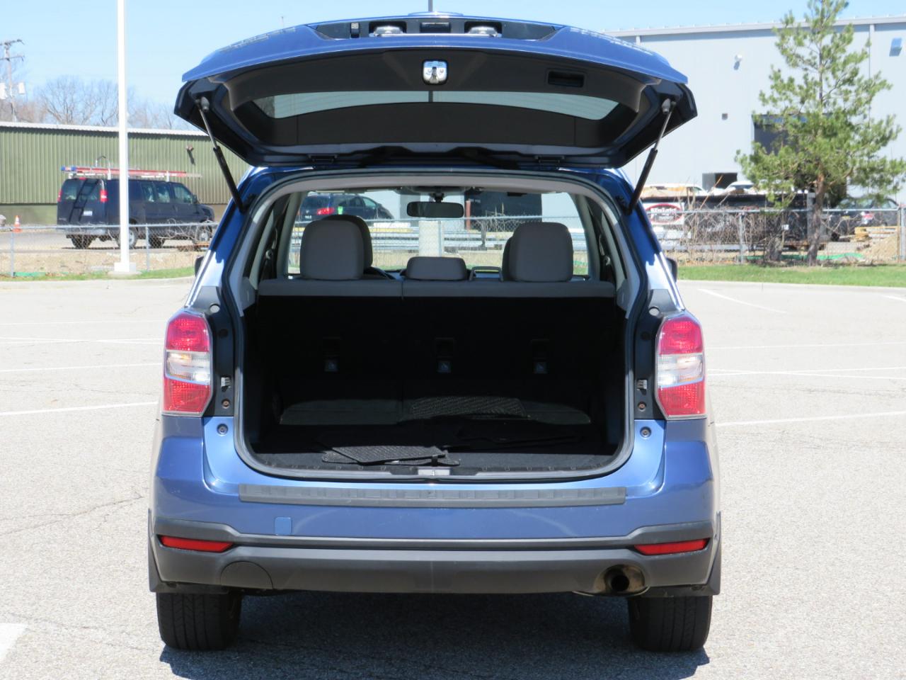 Subaru Forester 2.5i Premium PZEV CVT 2016