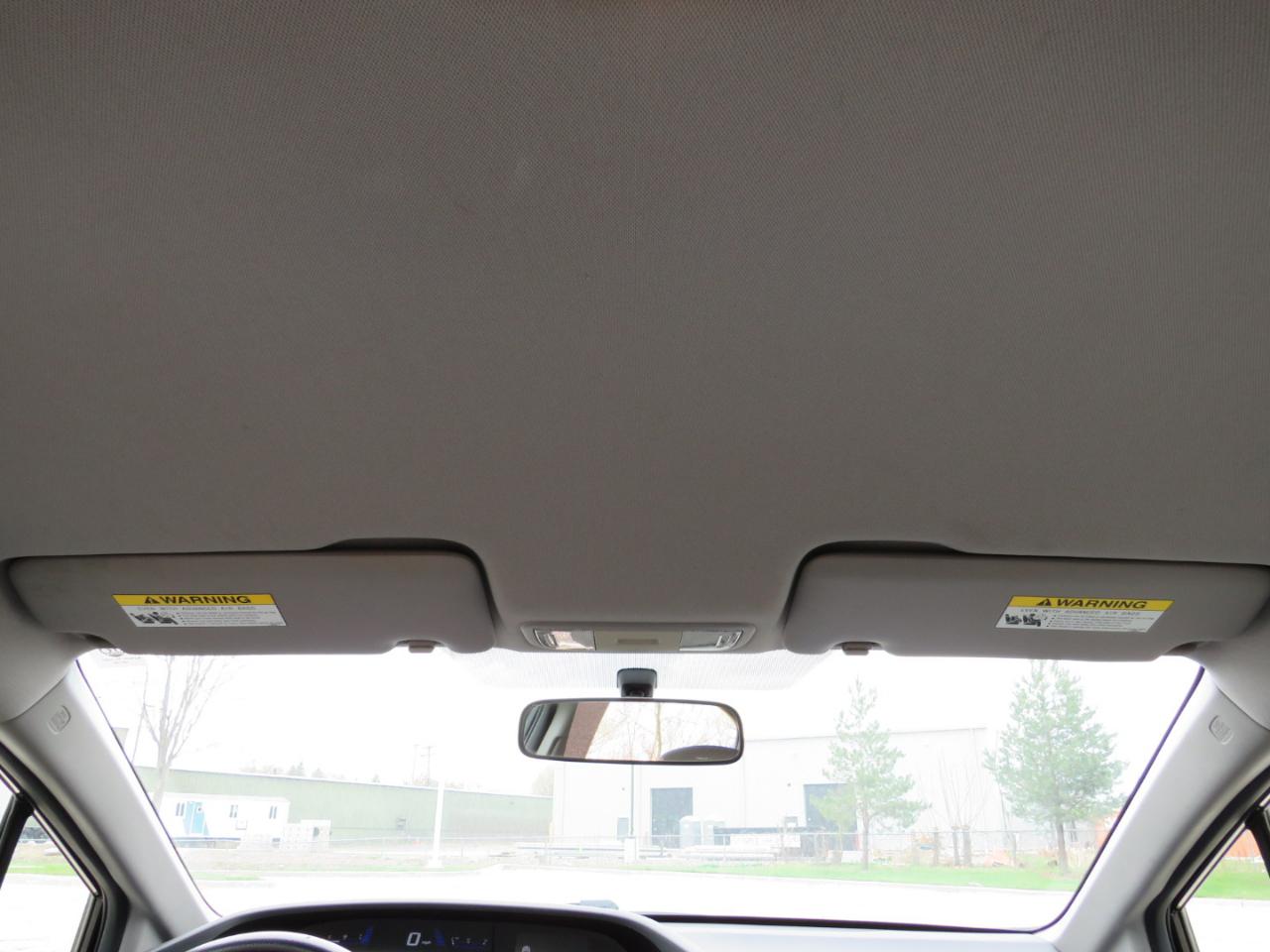 Honda Civic LX Sedan 5-Speed AT 2013