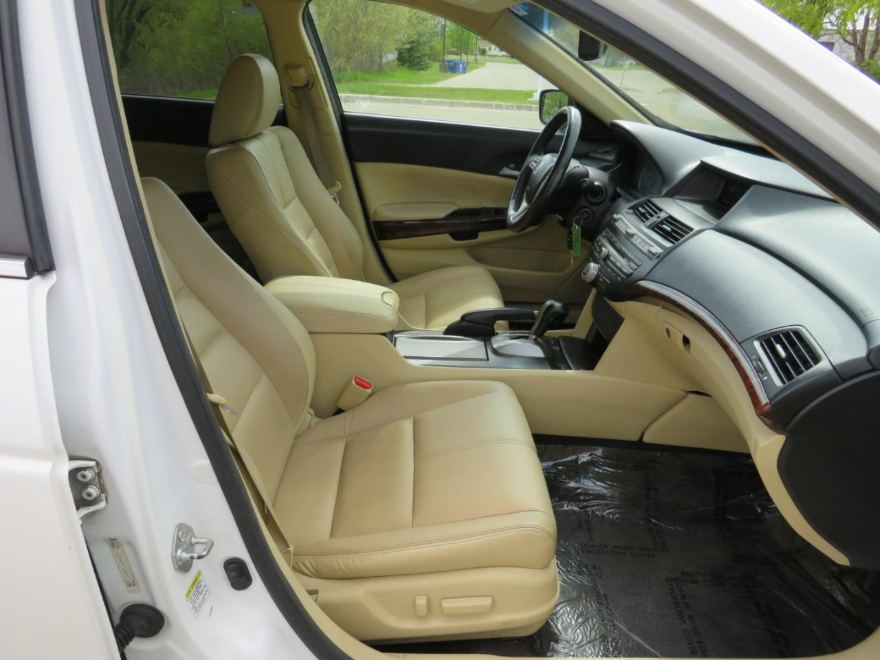 Honda Crosstour EX-L V-6 4WD 2012