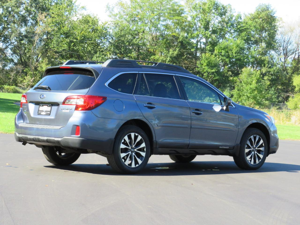 Subaru Outback 2.5i Limited 2015