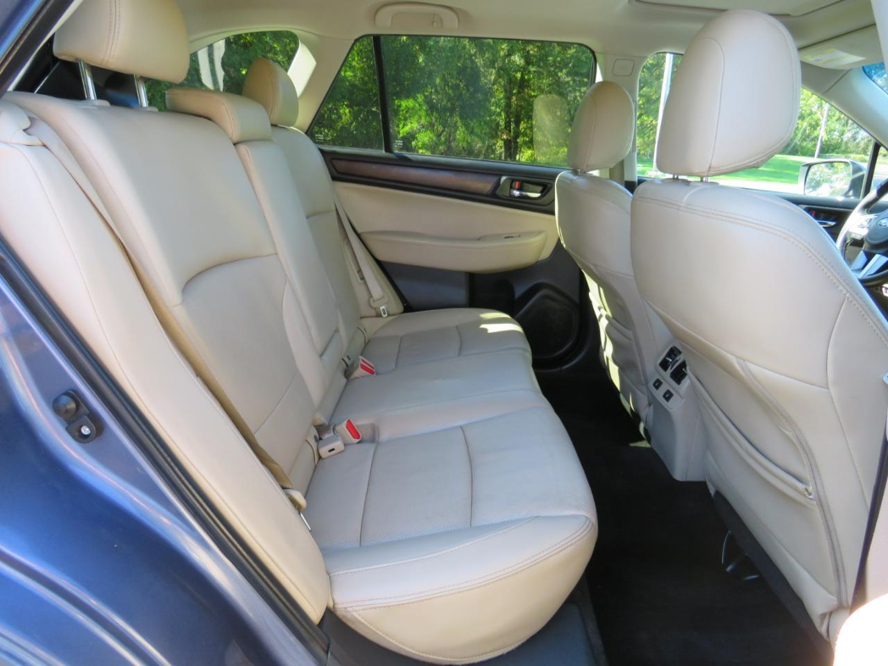Subaru Outback 2.5i Limited 2015