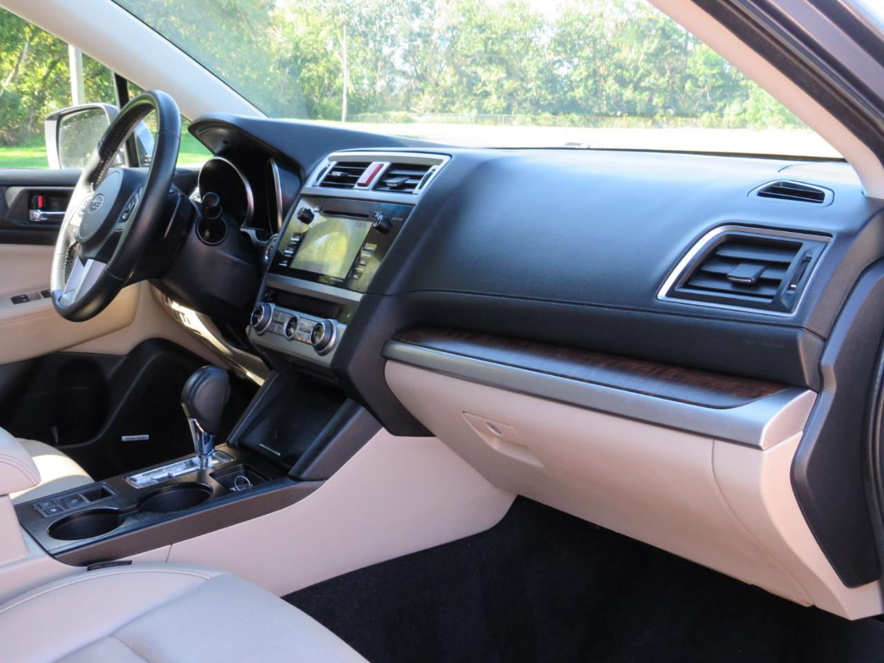 Subaru Outback 2.5i Limited 2015