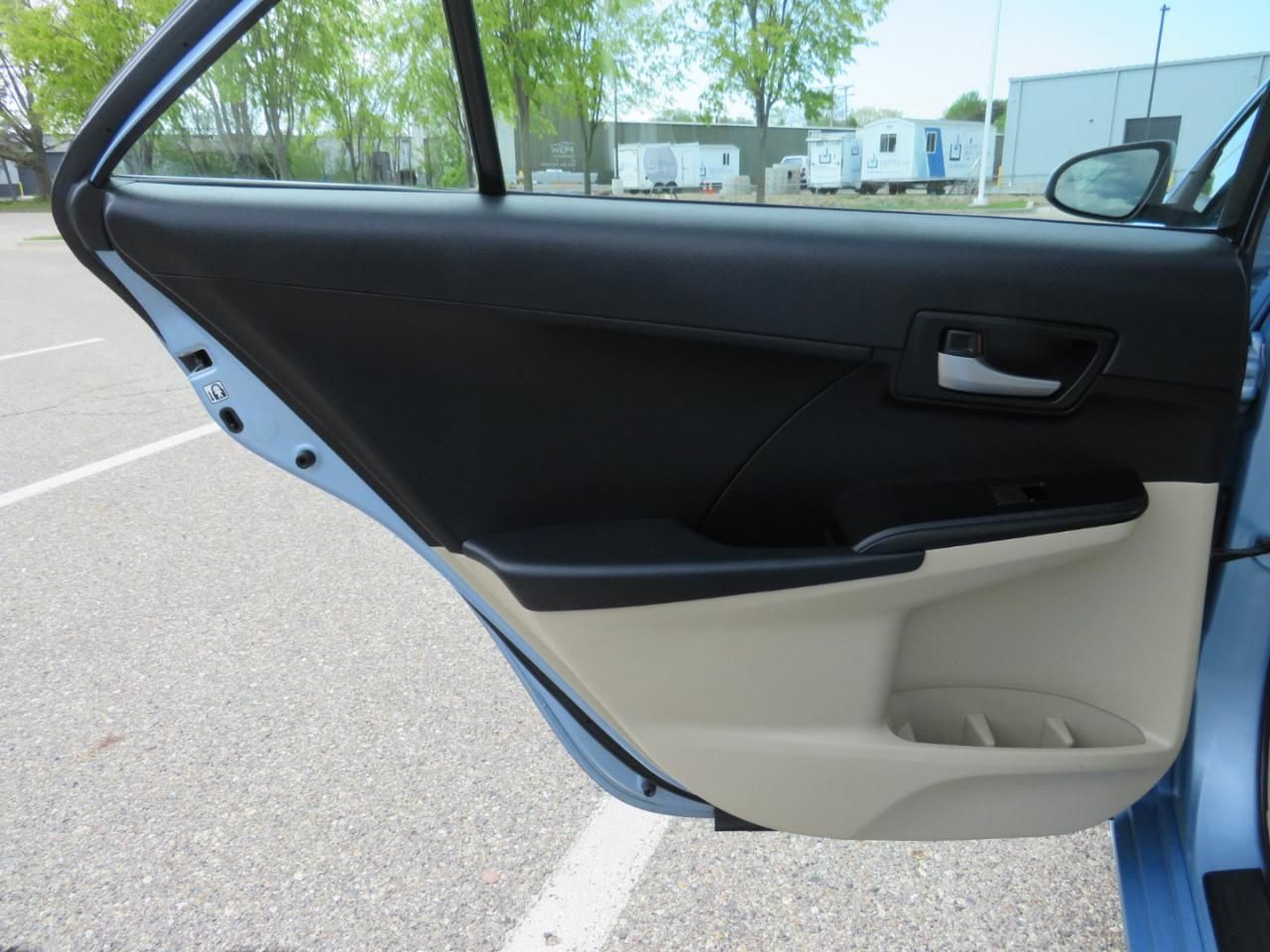 Toyota Camry LE 2012