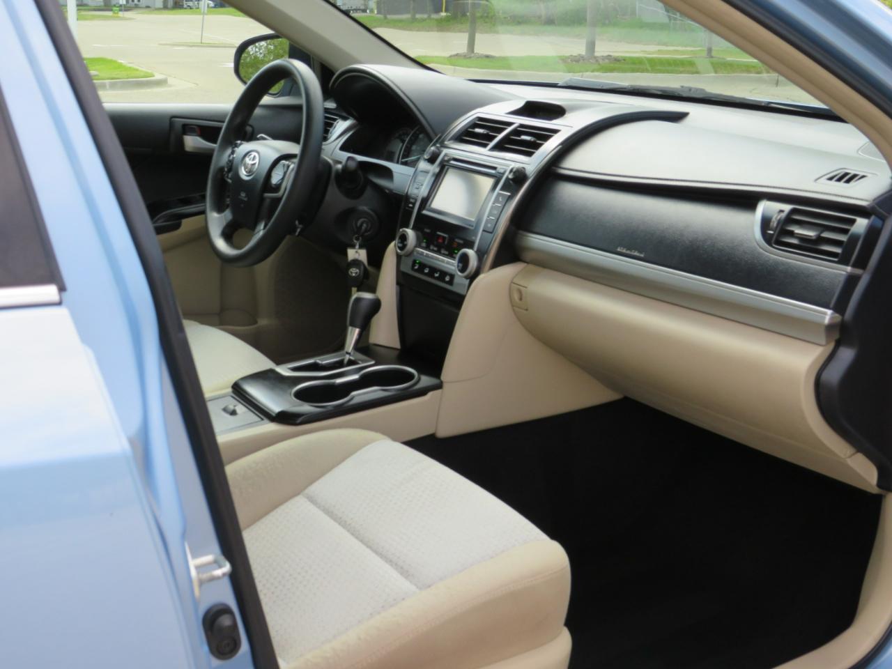 Toyota Camry LE 2012
