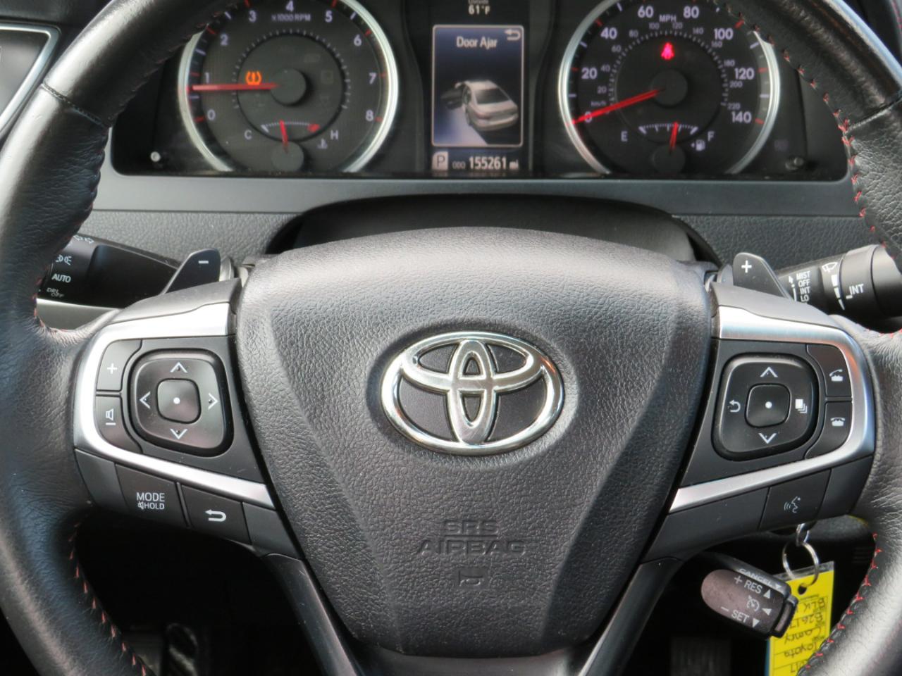 Toyota Camry SE 2017