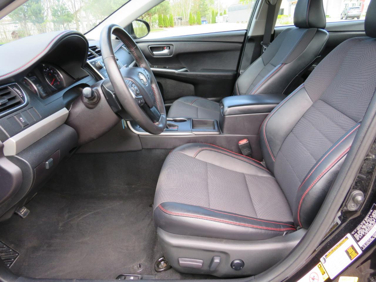 Toyota Camry SE 2017