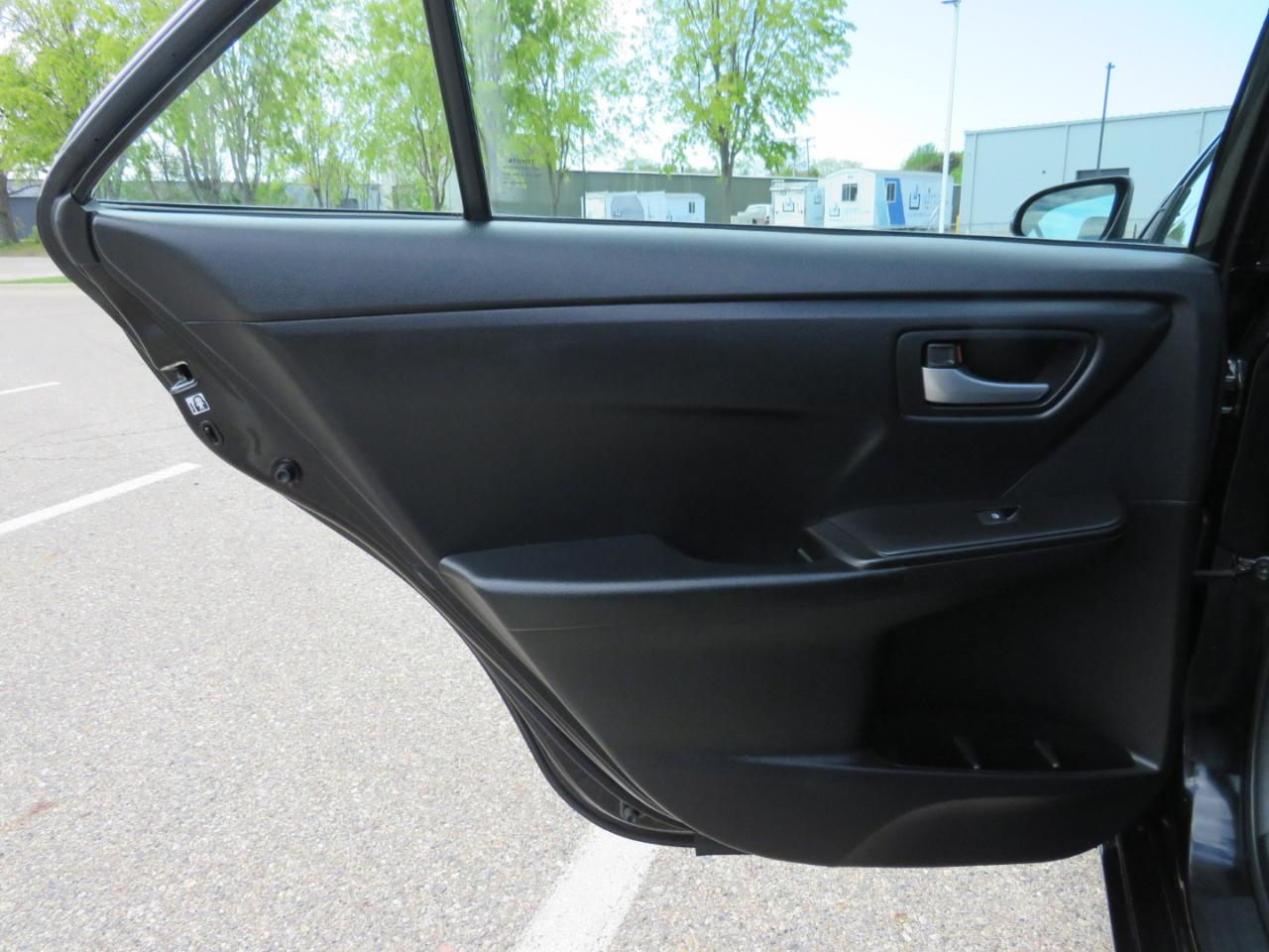 Toyota Camry SE 2017