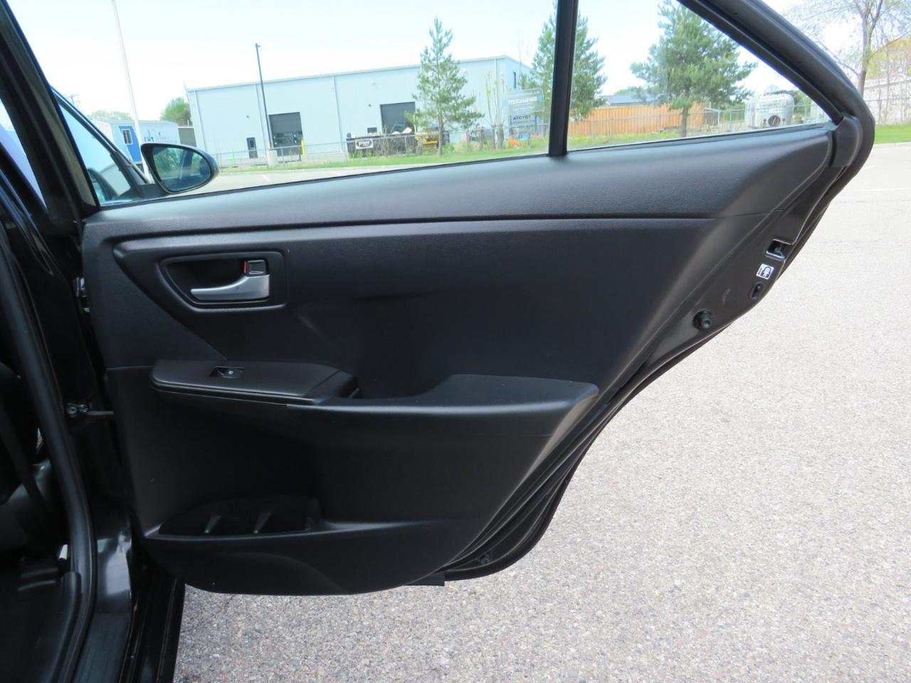 Toyota Camry SE 2017