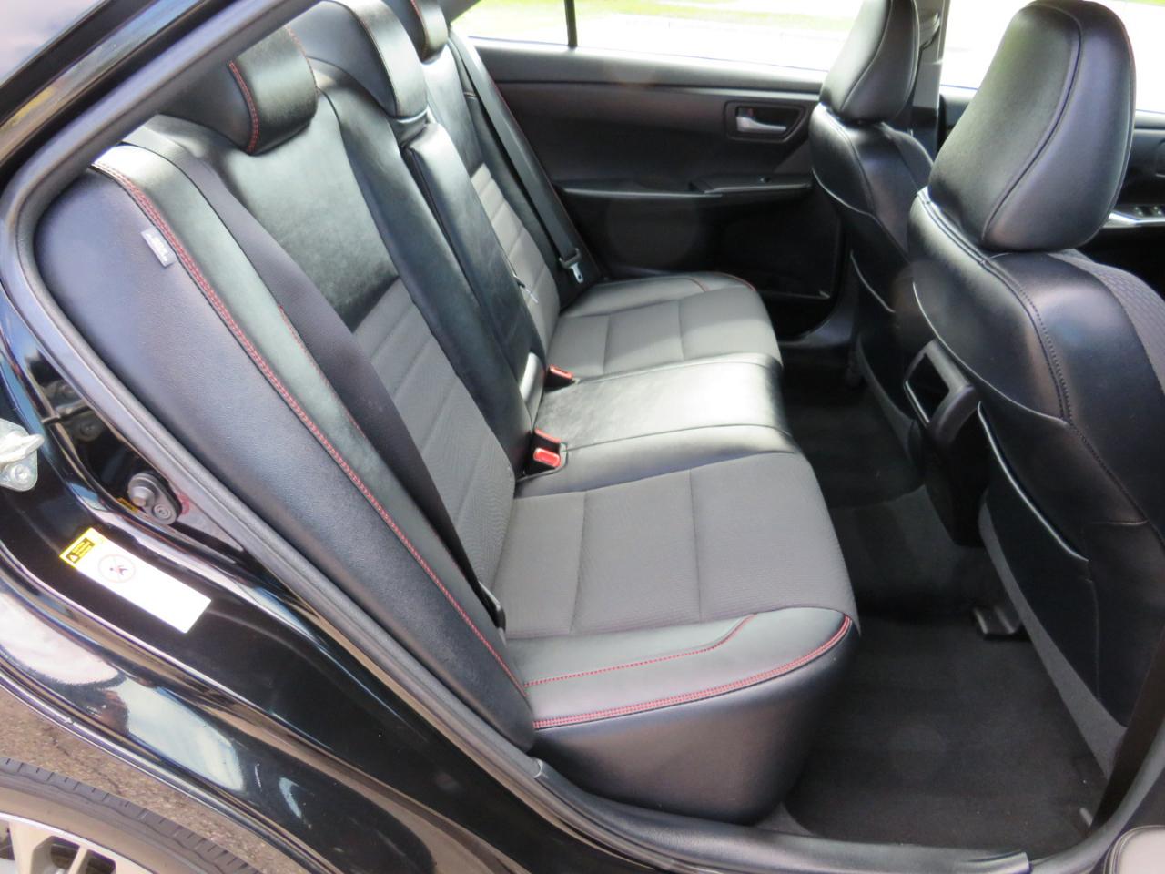 Toyota Camry SE 2017