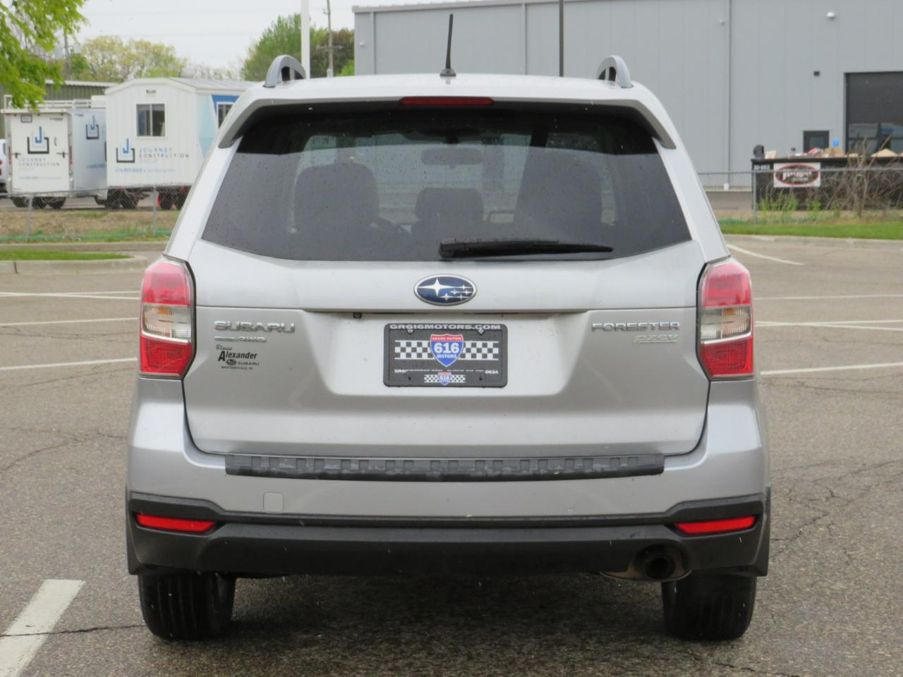 Subaru Forester 2.5i Limited 2014