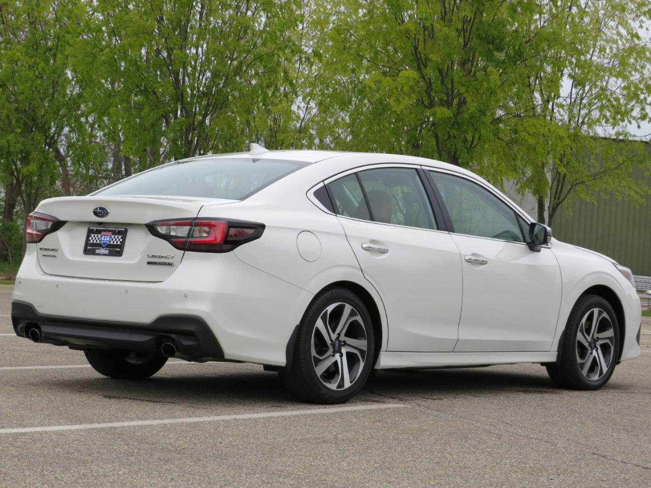 Subaru Legacy Touring XT 2021