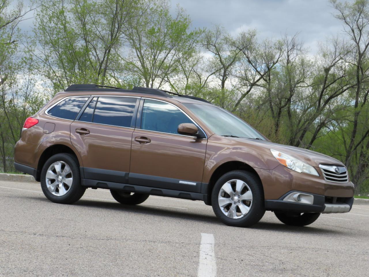 Subaru Outback 3.6R Limited 2011
