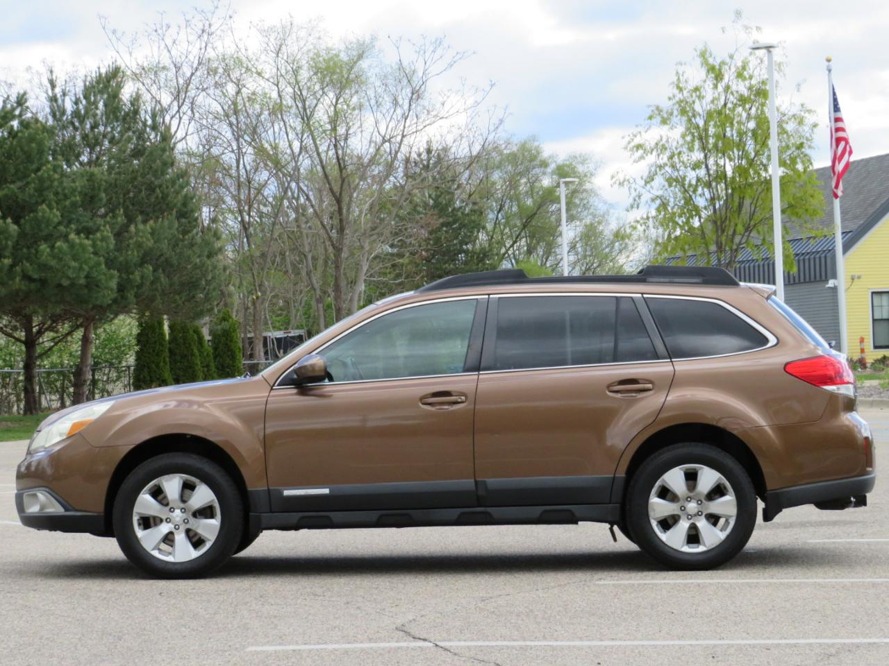 Subaru Outback 3.6R Limited 2011