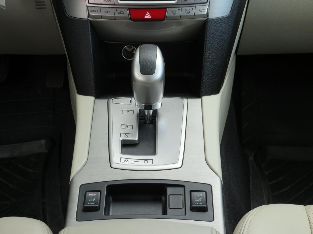 Subaru Outback 3.6R Limited 2011