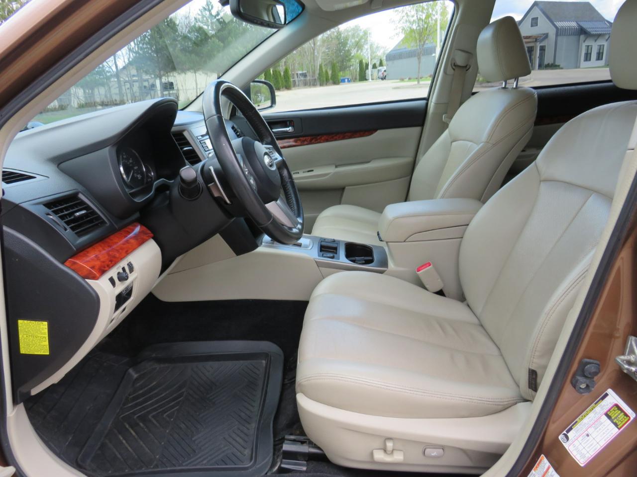 Subaru Outback 3.6R Limited 2011