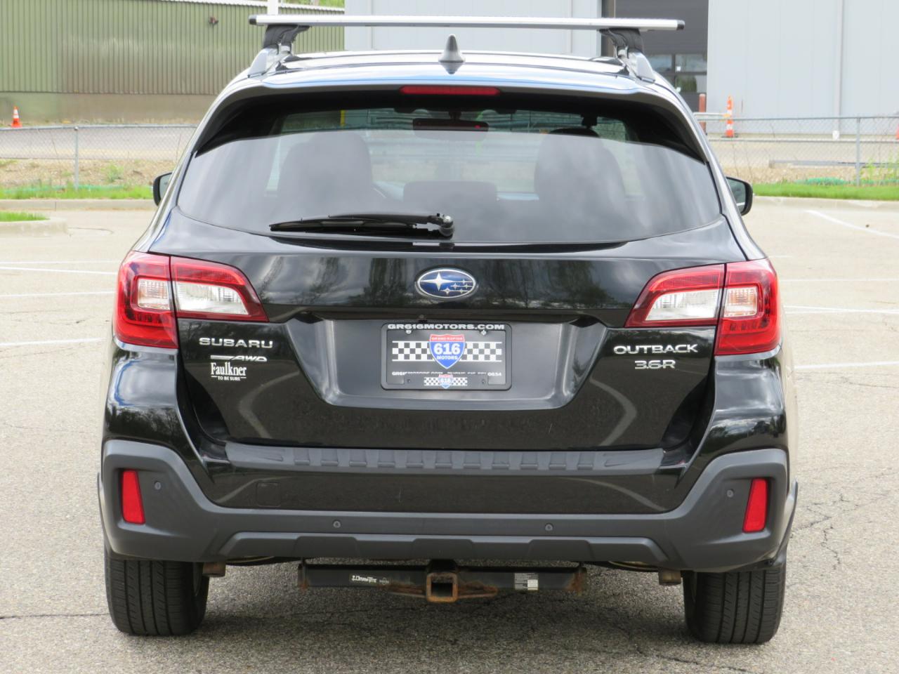 Subaru Outback 3.6R Touring 2018